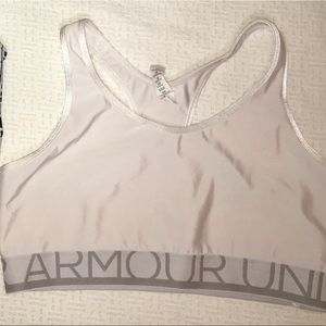 White Under Armour sports bra large